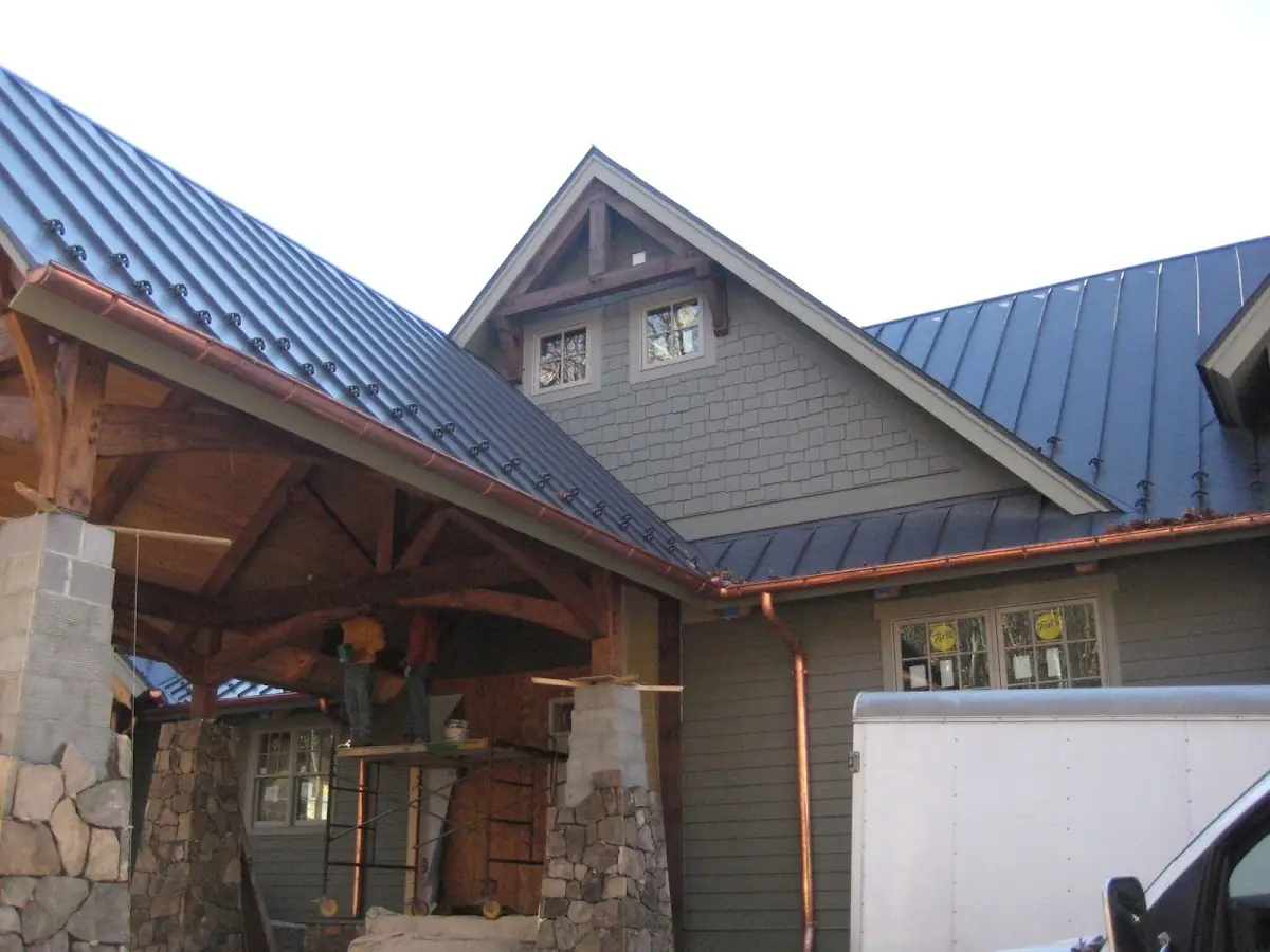 Craftsman Roofing team delivering quality roofing work in Ingomar